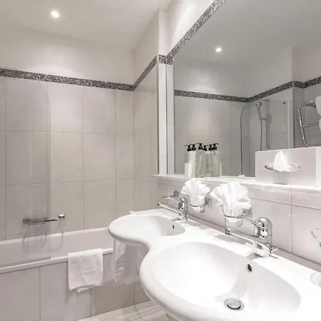 Отель Blatter's & Bella Vista 4*