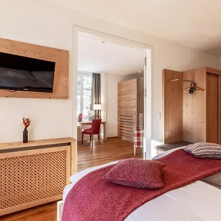 Blatter's & Bella Vista アローザ