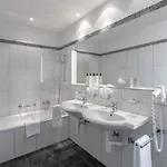 Blatter's & Bella Vista 4*