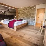 Blatter's & Bella Vista Hotell