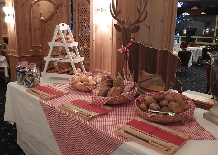 Blatter's & Bella Vista Готель Ароза