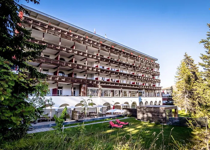 Готель Blatter's & Bella Vista